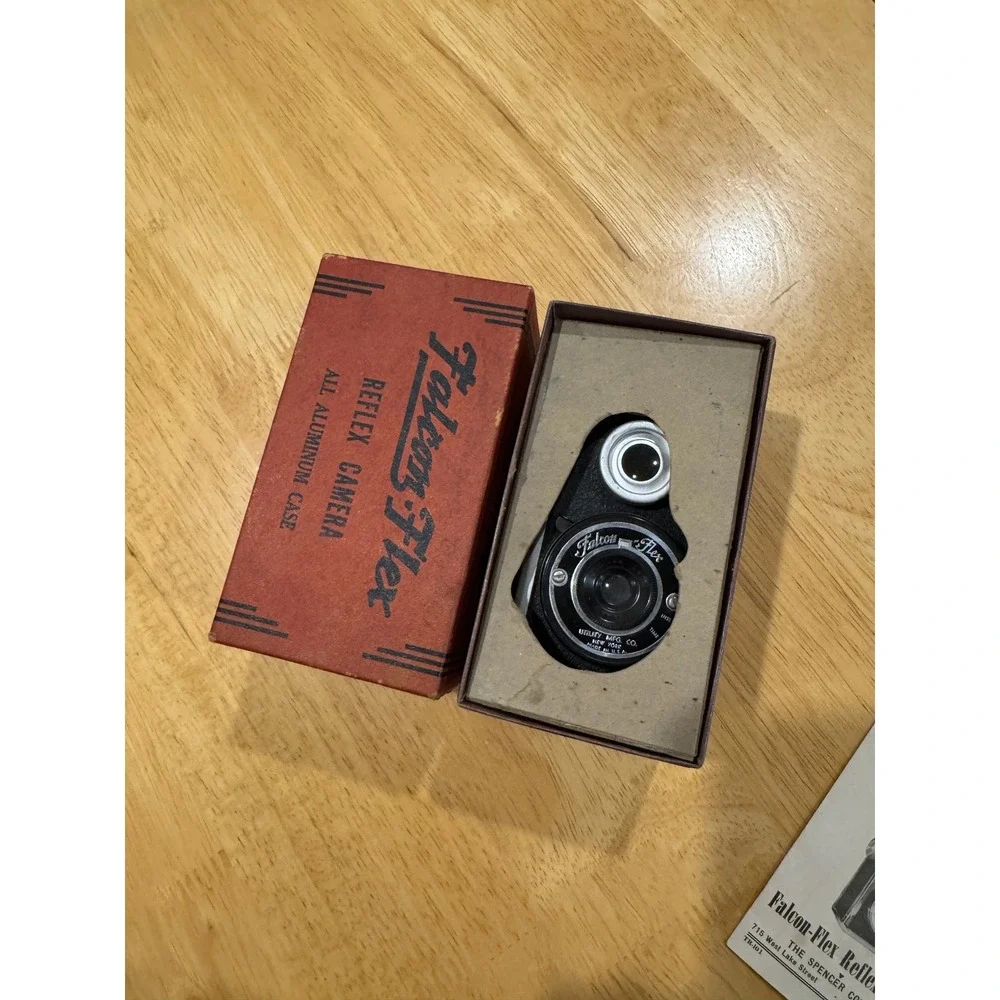 Vintage Falcon-Flex Reflex Camera Model M All Aluminum Case Box 1940's